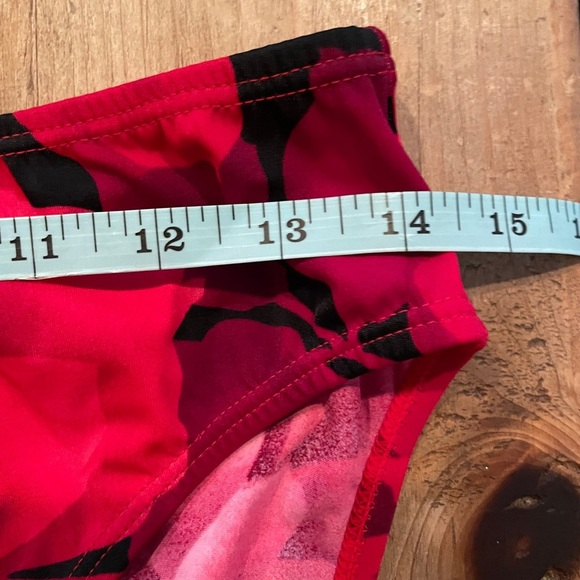 NWT Newport News Retro VTG Polynesian Red/Black floral Bikini Sz 14 - Picture 8 of 11